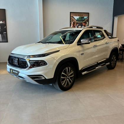 FIAT TORO 2.0 16V TURBO DIESEL VOLCANO 4WD AT9